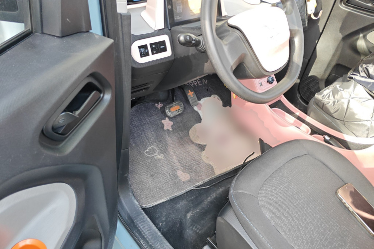 五菱汽车 宏光MINIEV 2020款 自在款 磷酸铁锂中控内饰20