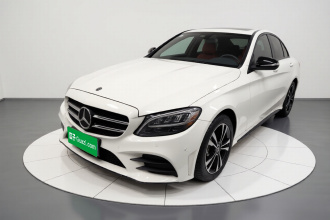 奔驰C级 2019款 C 260 运动版