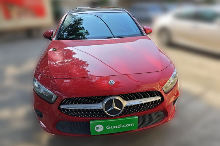 奔驰A级(进口) 2019款 A 200 动感型车身外观6001