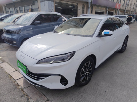 比亚迪 海豹06新能源 2024款 DM-i 80KM尊贵型