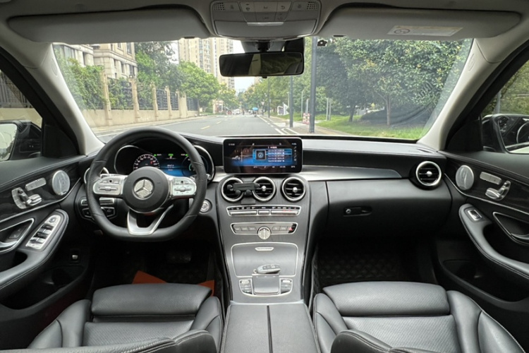 奔驰C级 2021款 C 260 L 运动星耀臻藏版中控内饰7002