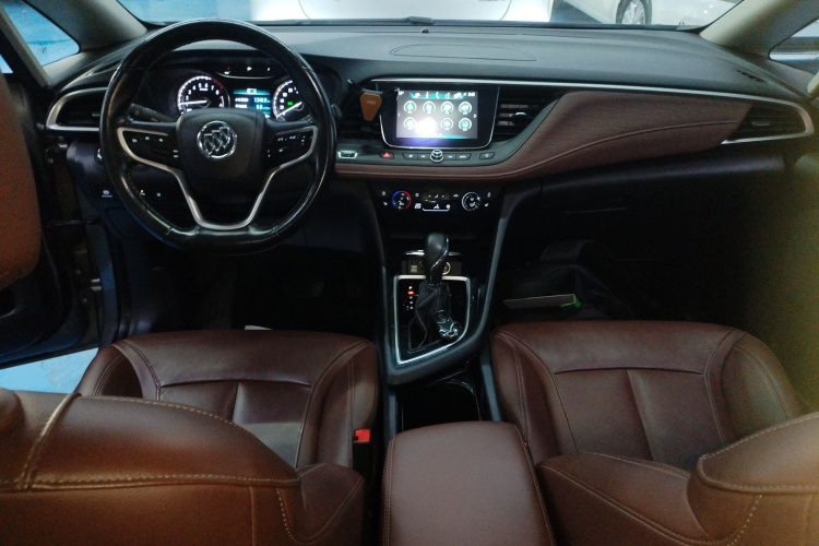 别克GL6 2018款 18T 6座尊贵型中控内饰12