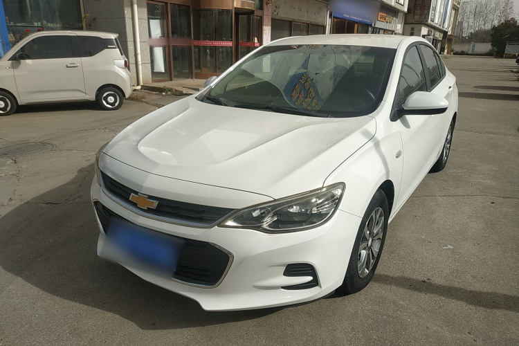 雪佛兰 科沃兹 2016款 1.5L 手动欣享版车身外观1