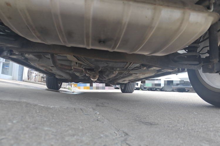 中华V3 2016款 1.5L 自动舒适型局部细节9009