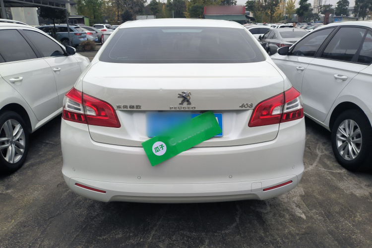 标致408 2014款 1.8L 自动豪华版车身外观6