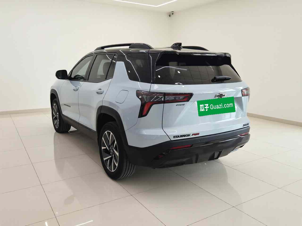 雪佛兰 探界者Plus 2024款 102km RS 至臻版(3)