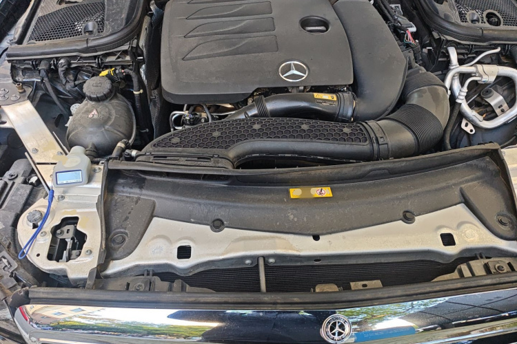 奔驰E级 2020款 E 300 L 豪华型局部细节24