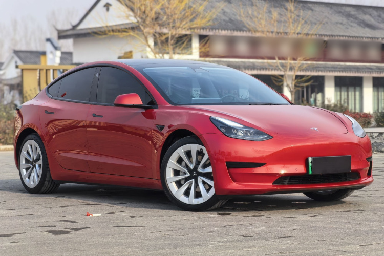 特斯拉 Model 3 2021款 标准续航后驱升级版车身外观6006