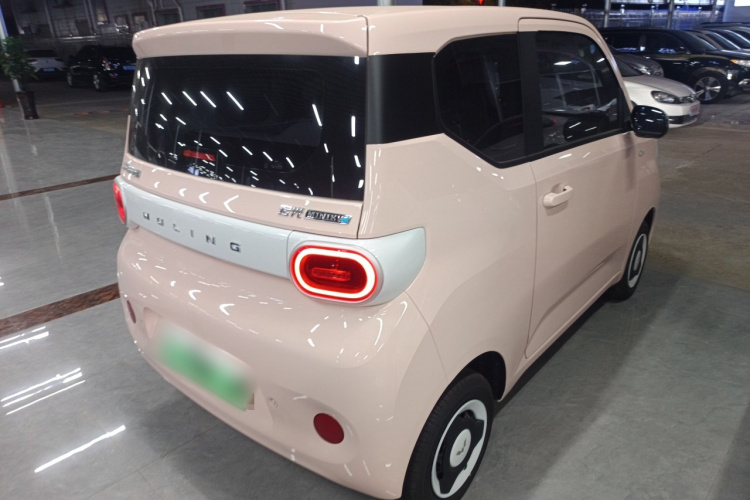 五菱汽车 宏光MINIEV 2024款 第三代 215km 青春版车身外观6005