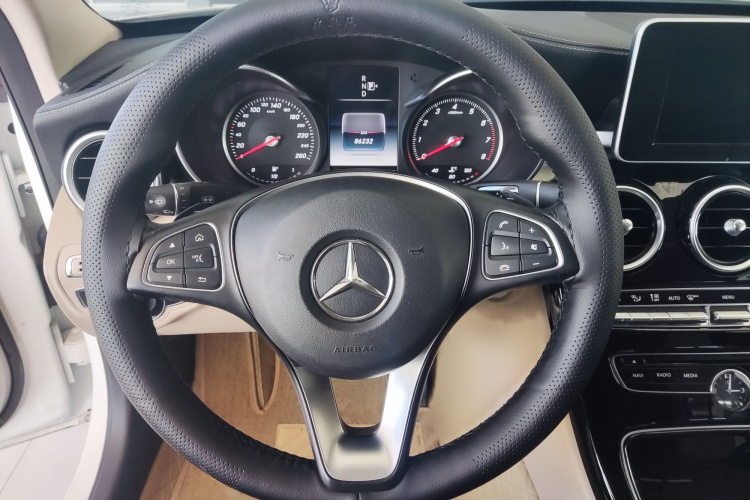 奔驰C级 2015款 C 180 L 运动型局部细节13