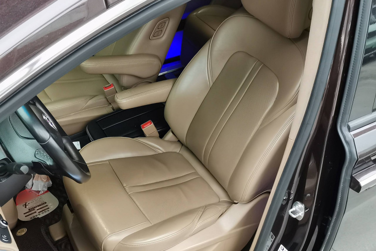 别克GL8 2020款 ES陆尊 653T 豪华型局部细节19