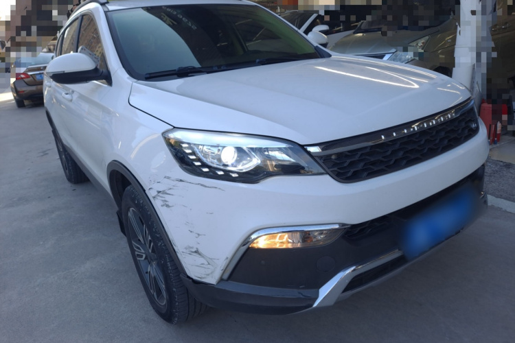 猎豹汽车 猎豹CS10 2017款 1.5T CVT尊贵型车身外观6002