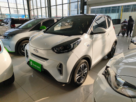 奇瑞 小蚂蚁 2022款 甜粉款 半糖版 磷酸铁锂 29.2kWh 30kW 301km