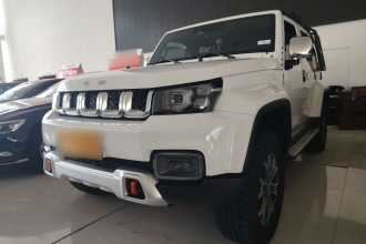 北京越野 北京BJ40 2023款 2.0T 自动四驱城市猎人版侠客型