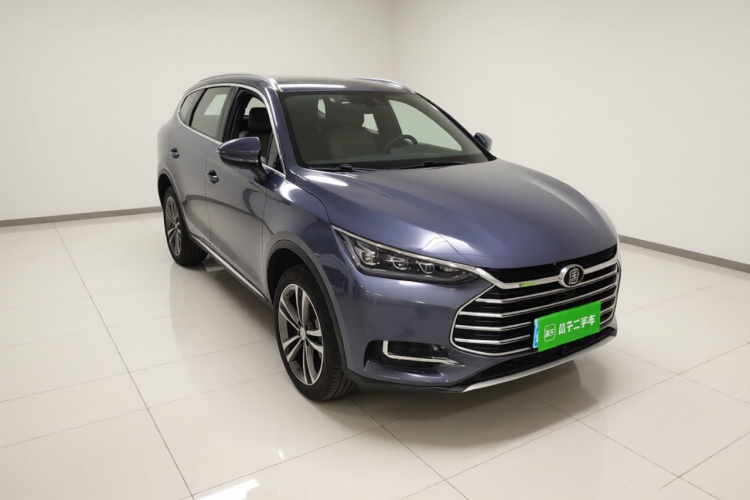 比亚迪 唐 2021款 2.0T 自动旗舰型车身外观3