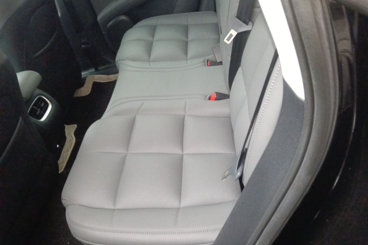 智己汽车 智己LS6 2023款 Max 长续航版中控内饰21