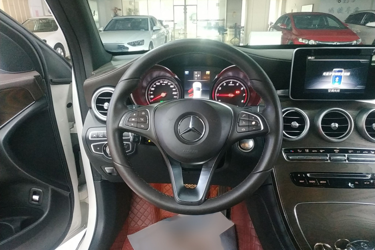 奔驰GLC 2019款 改款 GLC 300 L 4MATIC 动感型局部细节13