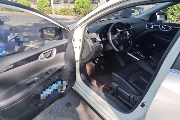 日产 轩逸 2022款 经典 1.6XL CVT豪华版中控内饰20