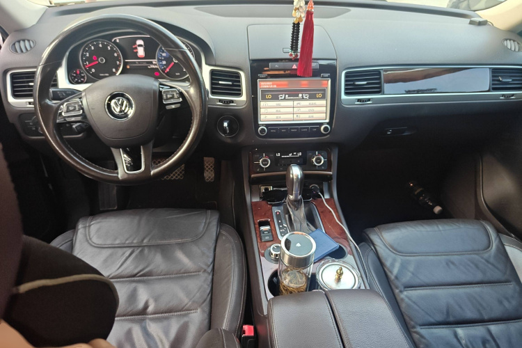 大众 途锐 2014款 3.0TSI 新锐版中控内饰12