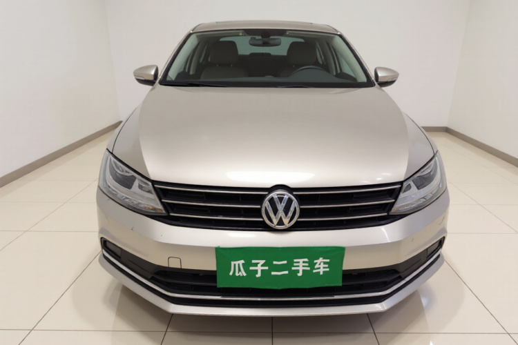 大众 速腾 2018款 1.6L 自动舒适型车身外观2