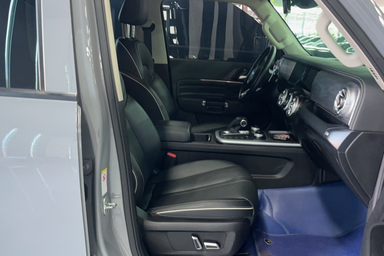 坦克300 2021款 越野版 2.0T 征服者局部细节41