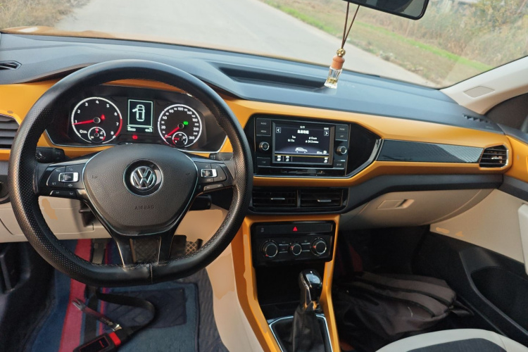 大众 途铠 2019款 280TSI DSG舒适版中控内饰12