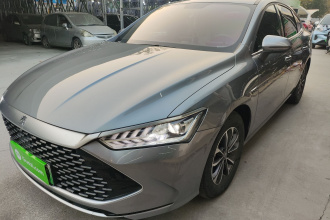 比亚迪 秦PLUS 2024款 荣耀版 DM-i 55KM领先型