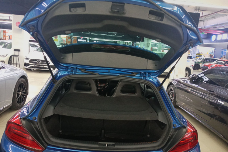 大众 尚酷 2015款  R 2.0TSI机舱底盘23