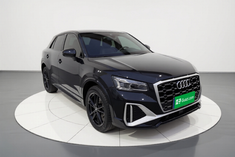 奥迪Q2L 2022款 35 TFSI 进取动感型车身外观3