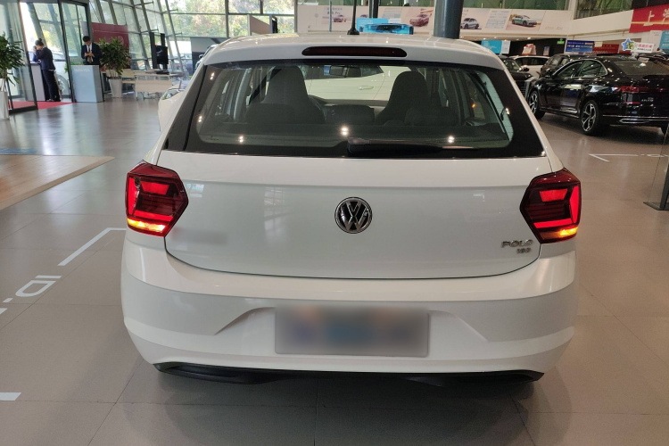 大众 Polo 2019款 Plus 1.5L 自动全景乐享版车身外观6