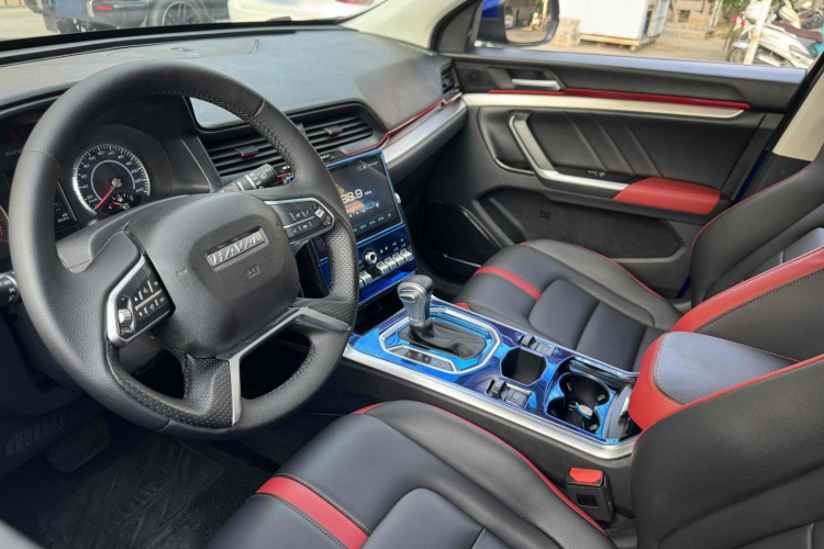 哈弗H4 2019款 1.5GDIT DCT豪华智联版 国V中控内饰7002