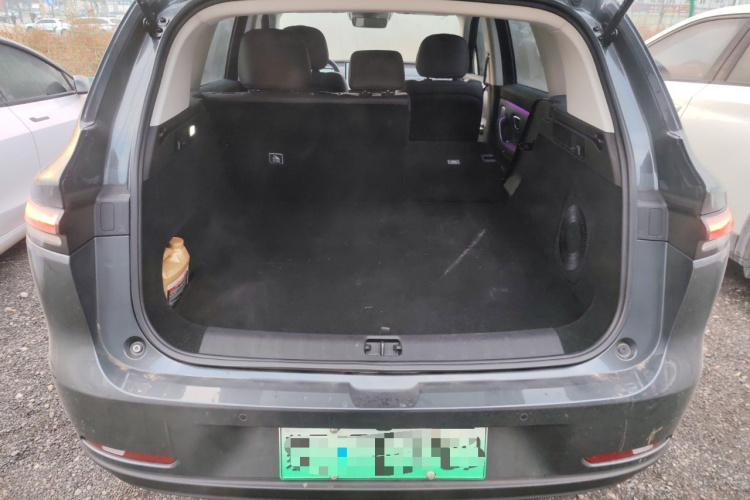 零跑汽车 零跑C10 2024款 210舒享版机舱底盘23