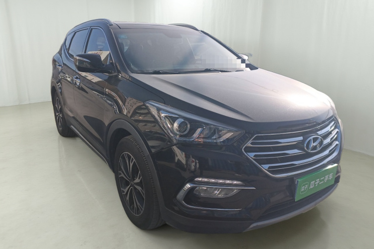 现代 胜达 2017款 2.0T 自动四驱智能型 7座车身外观3