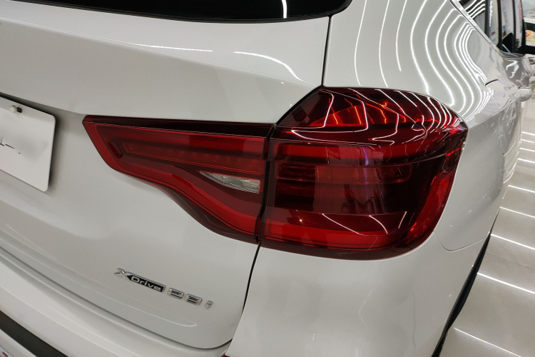 宝马X3 2021款 改款 xDrive28i 豪华套装车身外观6006