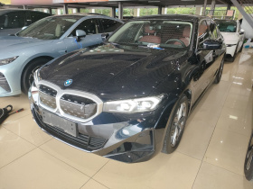 宝马i3 2022款 eDrive 35 L