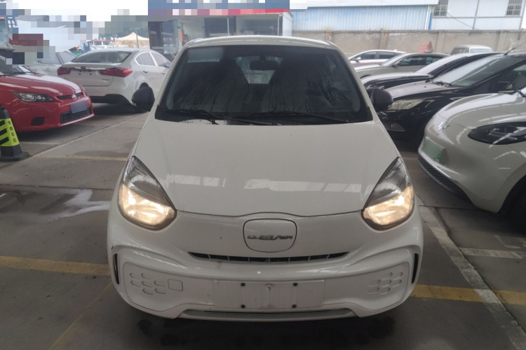 荣威 科莱威CLEVER 2021款 302km卓越版车身外观2