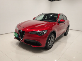 阿尔法·罗密欧 Stelvio斯坦维 2017款 2.0T 200HP 豪华版