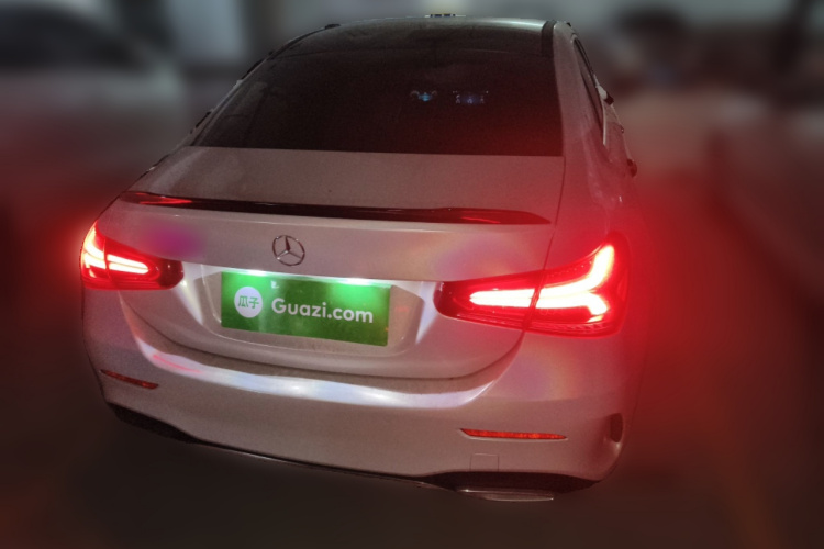 奔驰A级 2021款 A 200 L 运动轿车时尚型车身外观6004