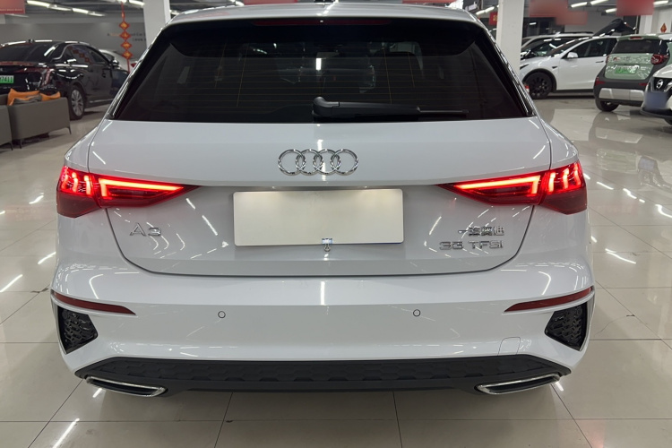 奥迪A3 2021款 Sportback 35 TFSI 进取运动型车身外观6007