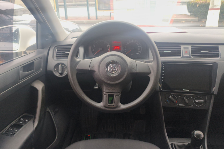 大众 桑塔纳 2015款 1.4L 手动风尚版局部细节13