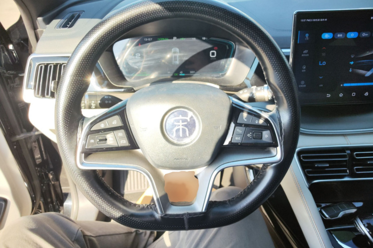 比亚迪 宋PLUS新能源 2021款 DM-i 110KM 旗舰PLUS局部细节13