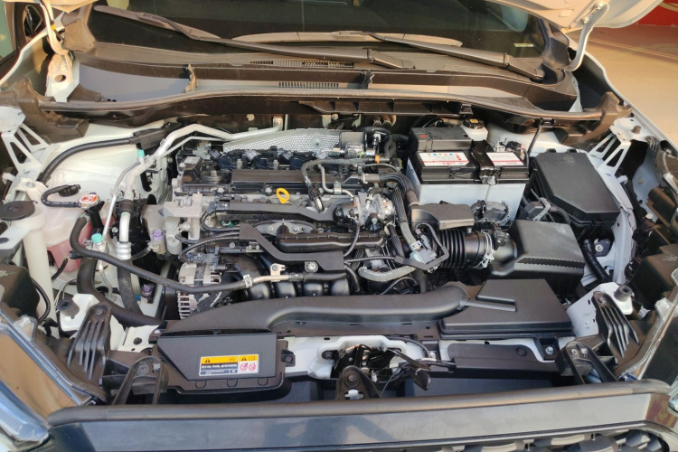 丰田 卡罗拉锐放 2022款 2.0L 精英版机舱底盘24