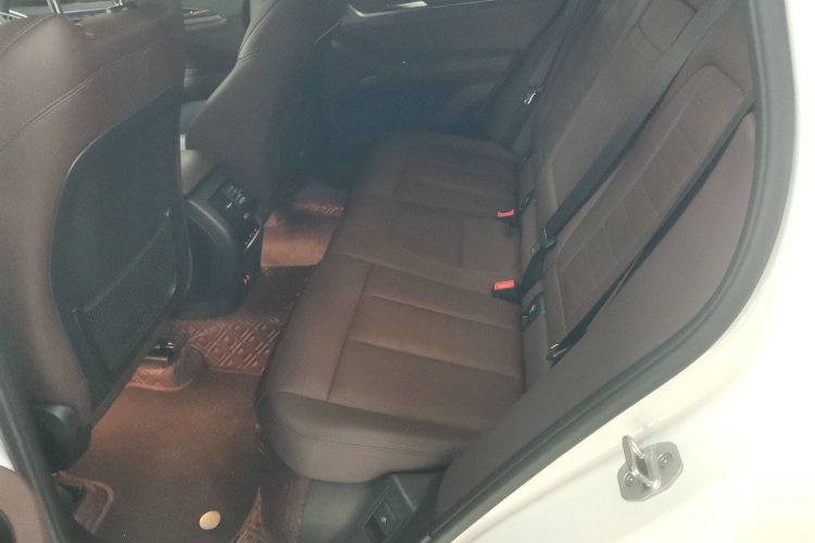 宝马X3 2020款  xDrive30i 领先型 M运动套装中控内饰21