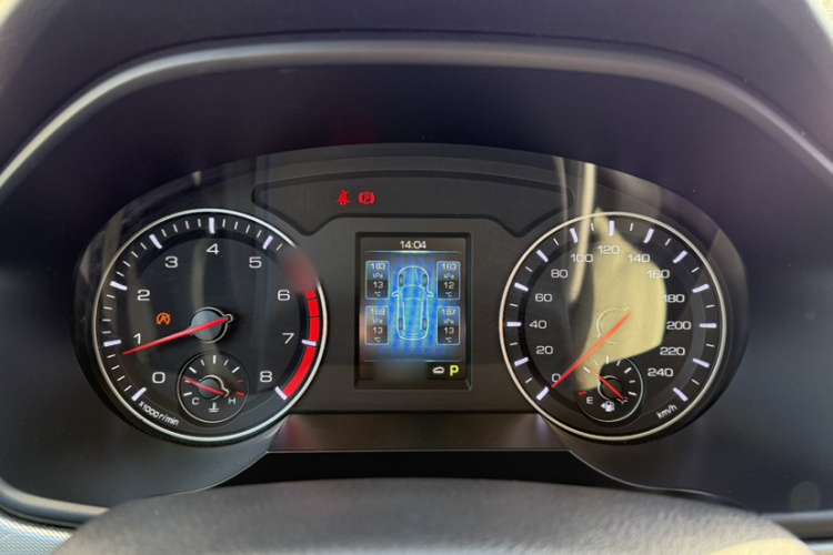 哈弗H6 2018款 红标 运动版 1.5T 自动两驱精英型局部细节14