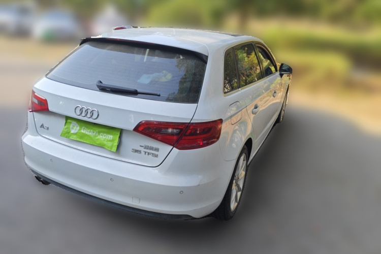 奥迪A3 2014款 Sportback 35 TFSI 自动舒适型车身外观6005