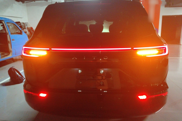 鸿蒙智行 问界M7 2024款 1.5T 智驾后驱Pro版 5座车身外观6