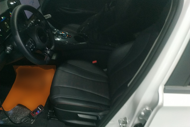 比亚迪e2 2024款 荣耀版 豪华型中控内饰19