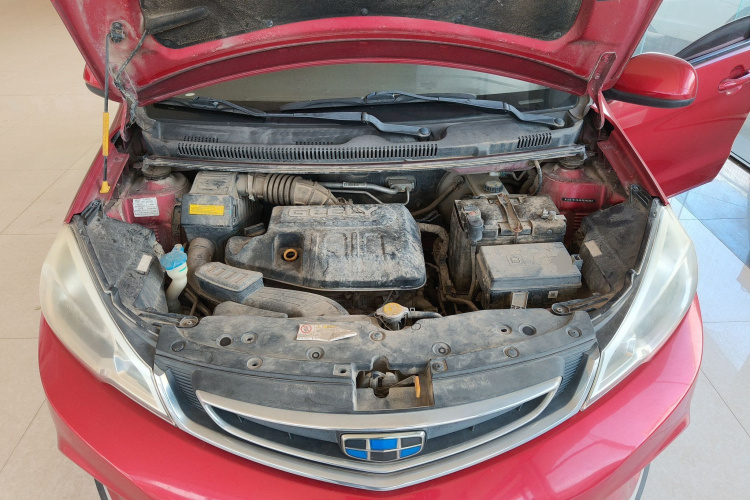 吉利汽车 远景X1 2017款 1.3L 手动疯活版机舱底盘24