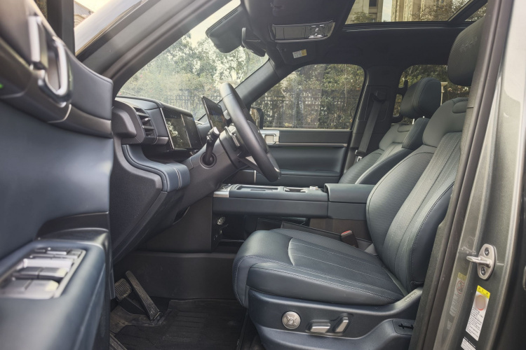 方程豹 钛7 2025款 190KM四驱Ultra版局部细节19