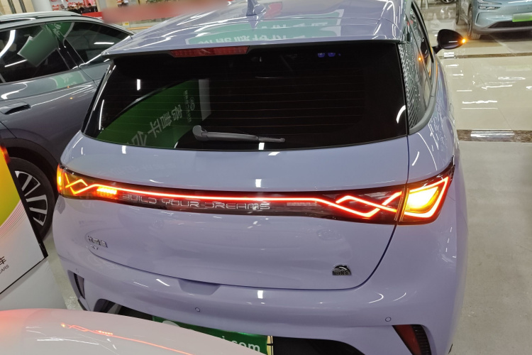 比亚迪 海豚 2023款 420km 自由版车身外观6